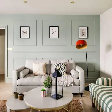 Stunning Clifton Garden Retreat * Bristol